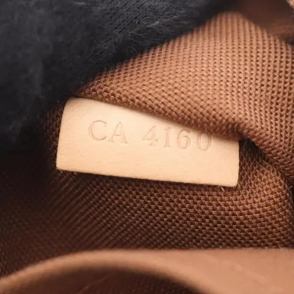 LOUIS VUITTON Authentic Brown Monogram Coated Canvas Messenger Shoulder Bag - Picture 5 of 10